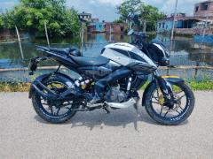 Bajaj Pulsar NS 160 Single Disc